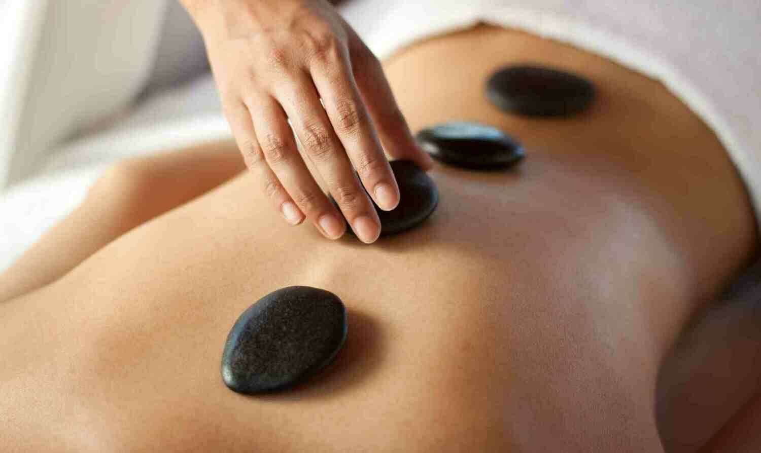 90 Minutes Session Hot Stone Massage with Aromatherapy and ...